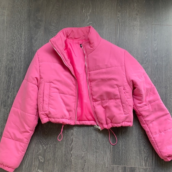 PrettyLittleThing Jackets & Blazers - PLT cropped jacket